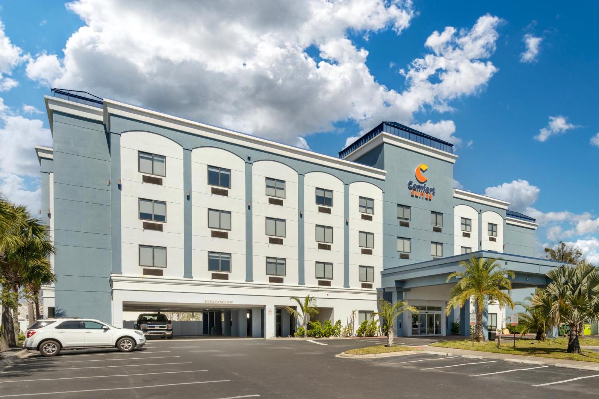 Comfort Suites West Джэксонвиль Экстерьер фото